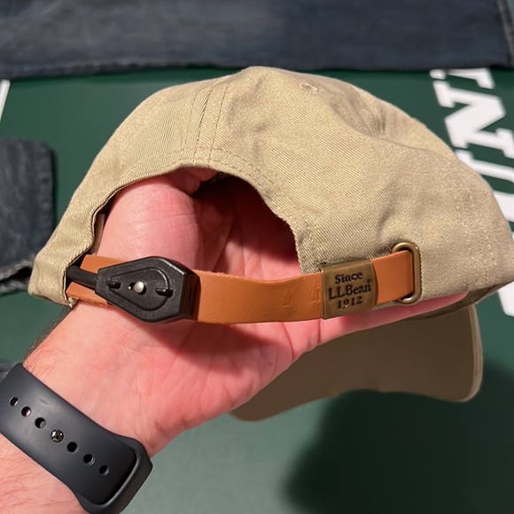 LL Bean light up hat - Picture 4 of 5